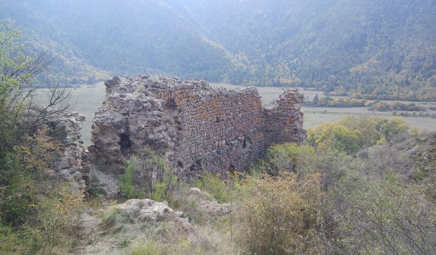 Окрестности Мокцевис-Цихе, image of landscape/habitat.