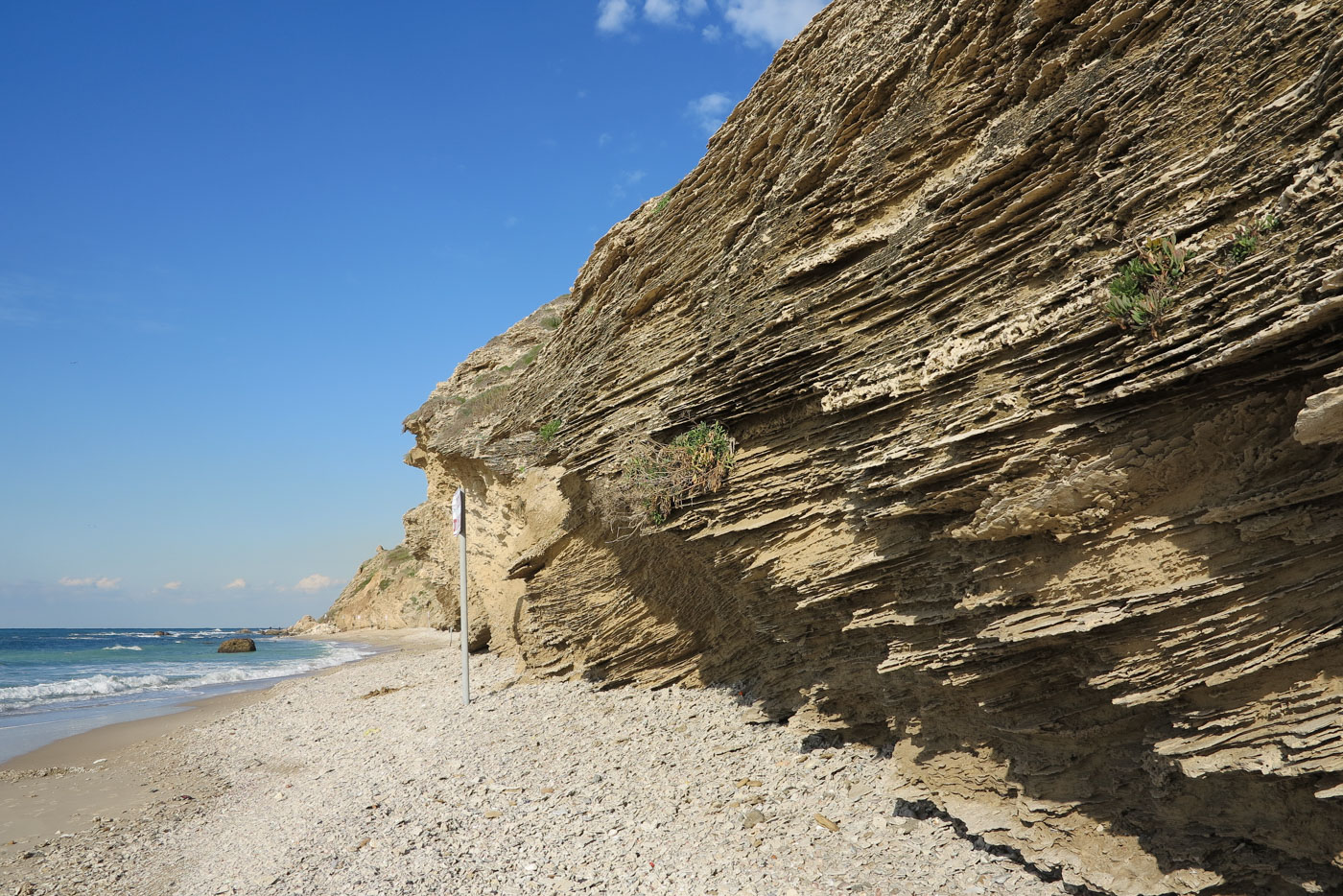 Высокий берег Средиземного моря, image of landscape/habitat.