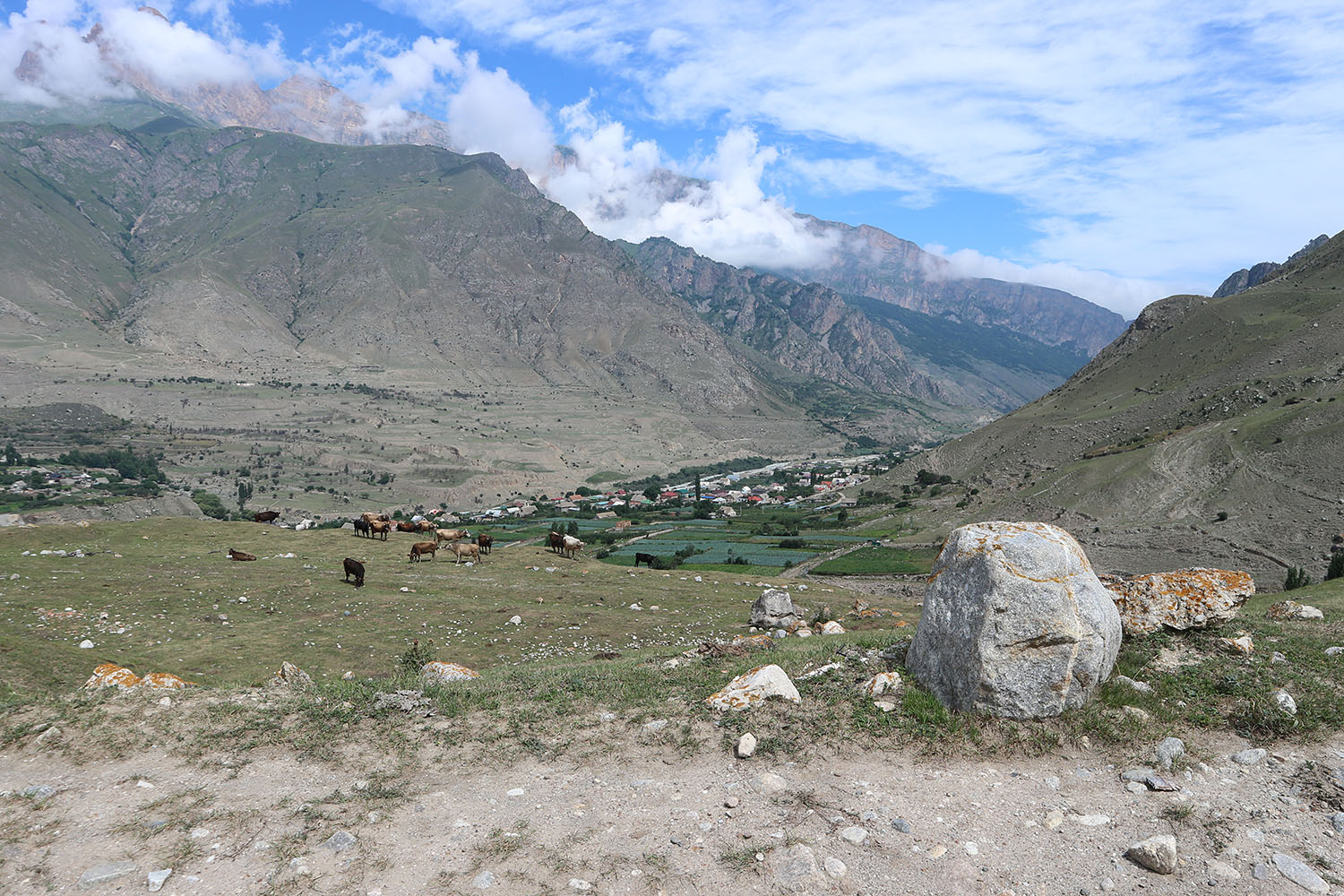 Селение Верхняя Балкария, image of landscape/habitat.