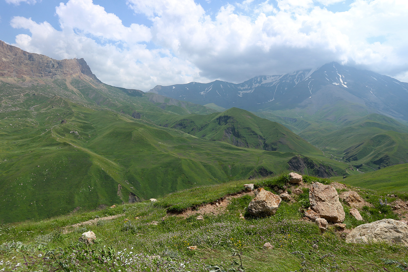 Куруш, image of landscape/habitat.