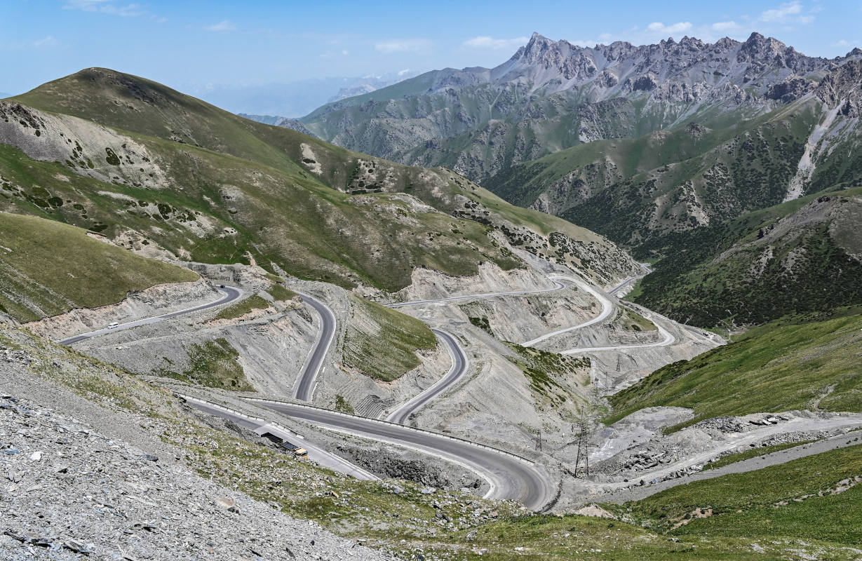 Окрестности перевала Талдык, image of landscape/habitat.