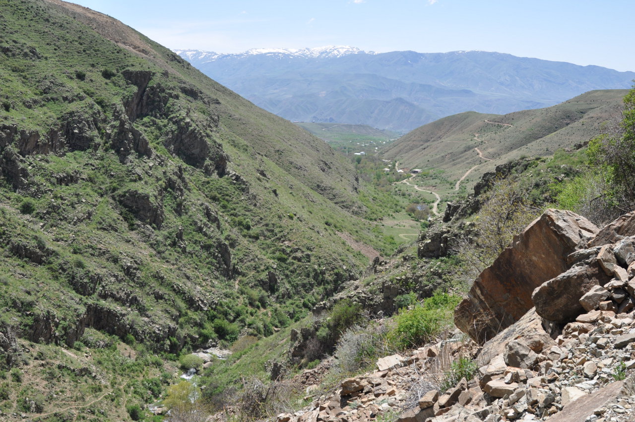 Спитакавор, image of landscape/habitat.