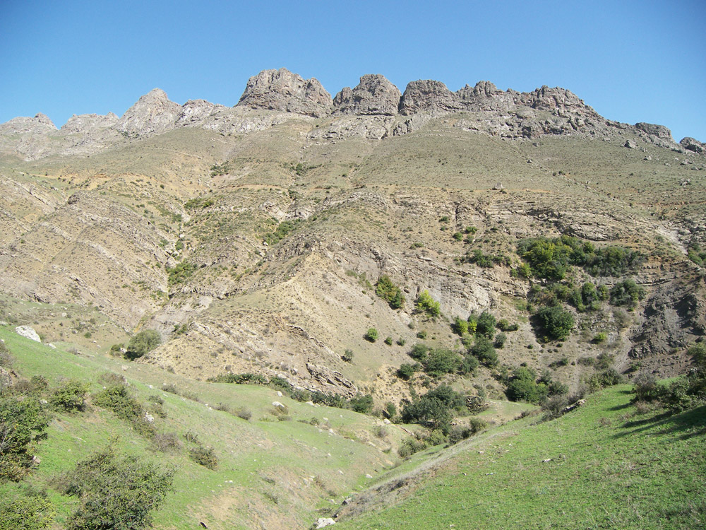 Зуванд, image of landscape/habitat.