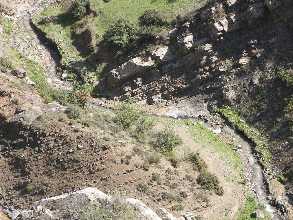 Зуванд, image of landscape/habitat.