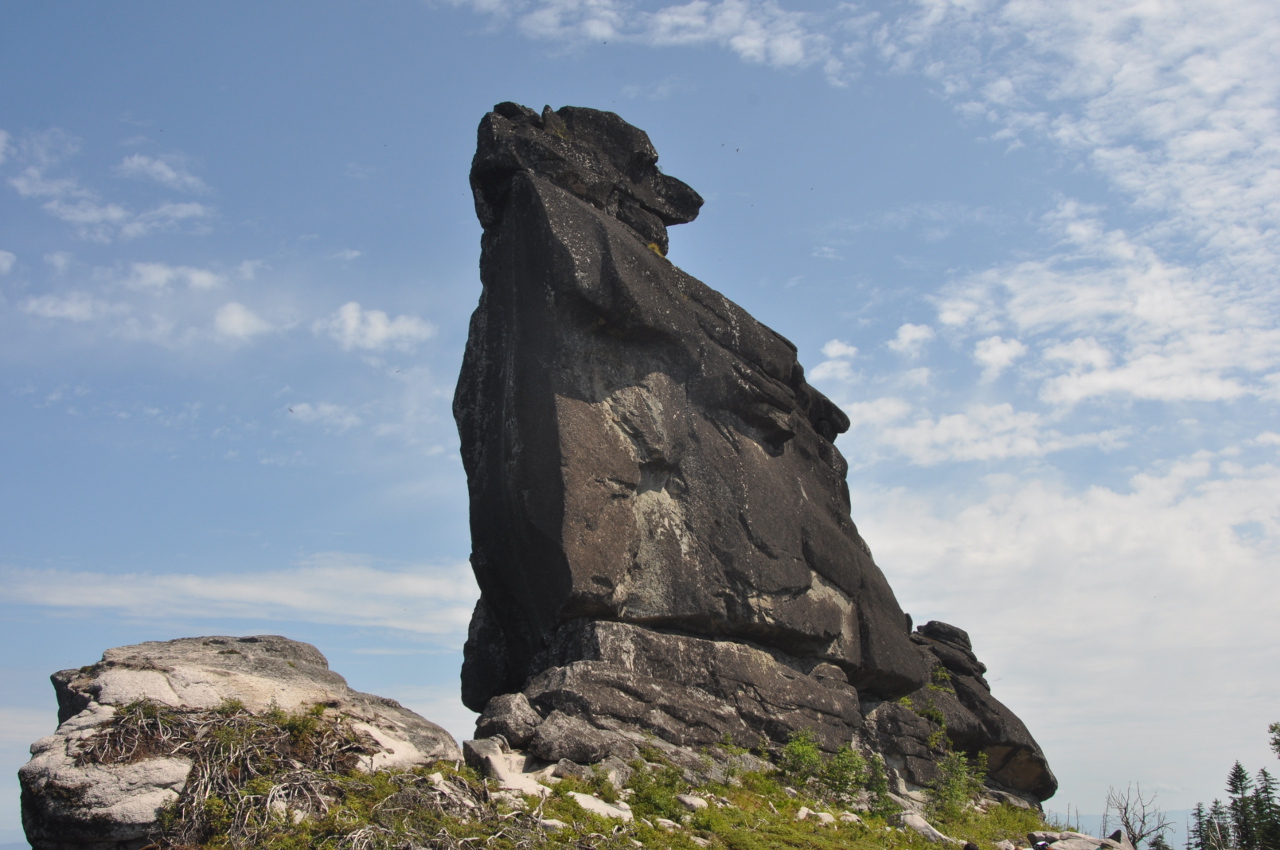 Амурские столбы, изображение ландшафта.