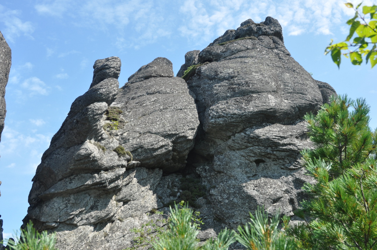 Амурские столбы, изображение ландшафта.