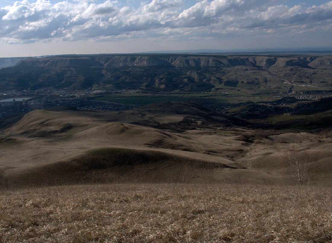 Боргустанский хребет, изображение ландшафта.