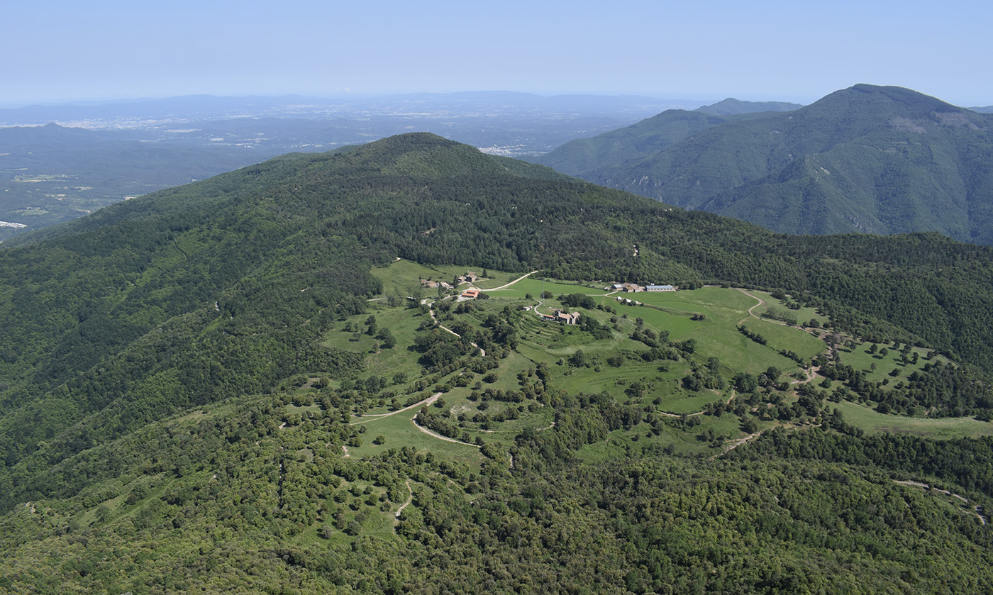 Окрестности Сант-Марти-Сакальм, image of landscape/habitat.