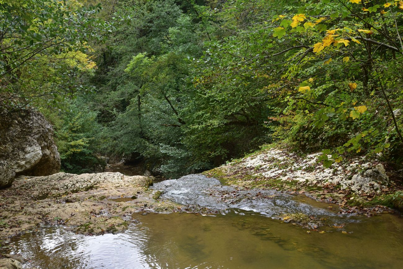 Водопад Шум, изображение ландшафта.
