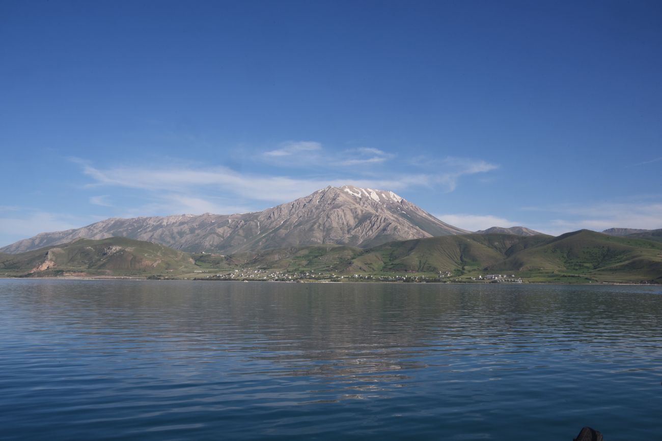Гора Артос, image of landscape/habitat.