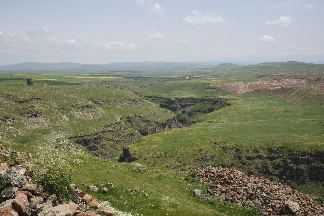 Окрестности бывшего города Ани, изображение ландшафта.
