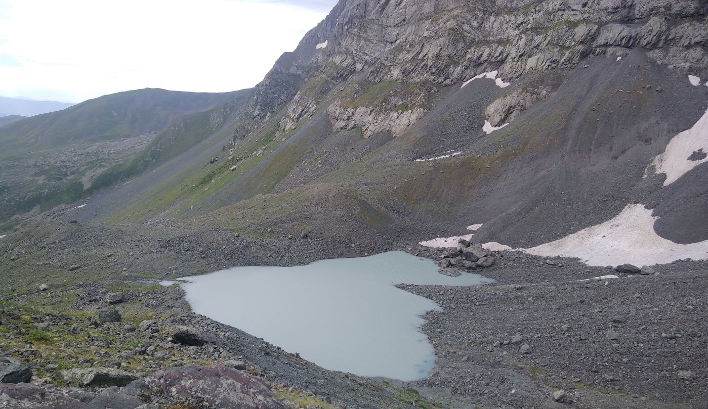 Окрестности озера Абуделаури, image of landscape/habitat.