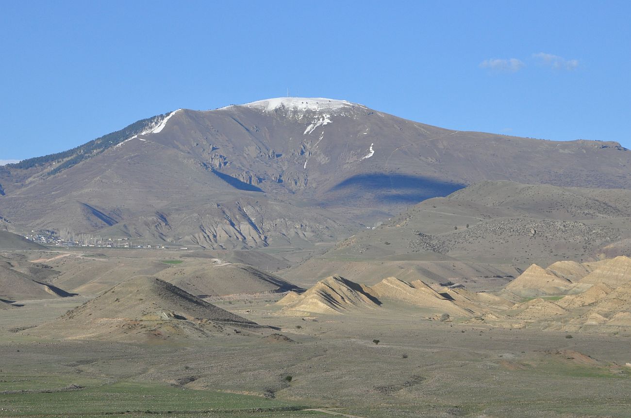 Окрестности храма Бана, изображение ландшафта.