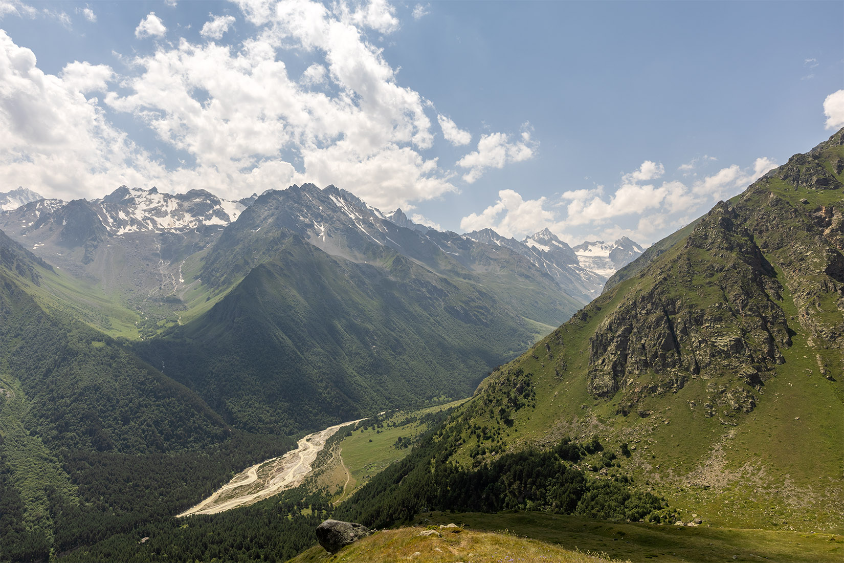 Башиль, image of landscape/habitat.