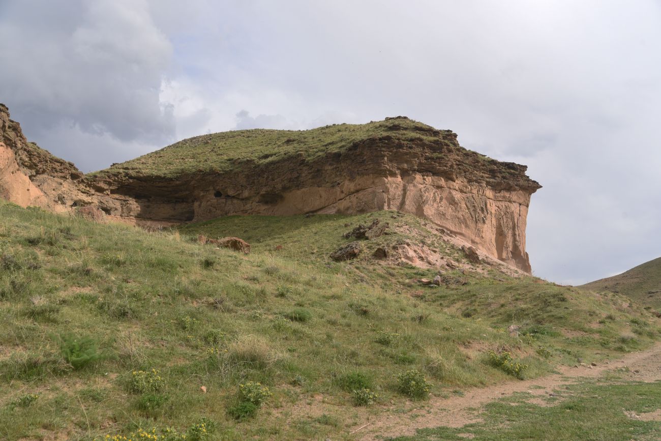 1 км от Ванадокии, image of landscape/habitat.