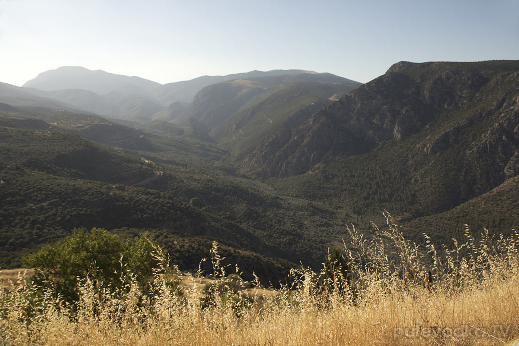 Дельфы, image of landscape/habitat.