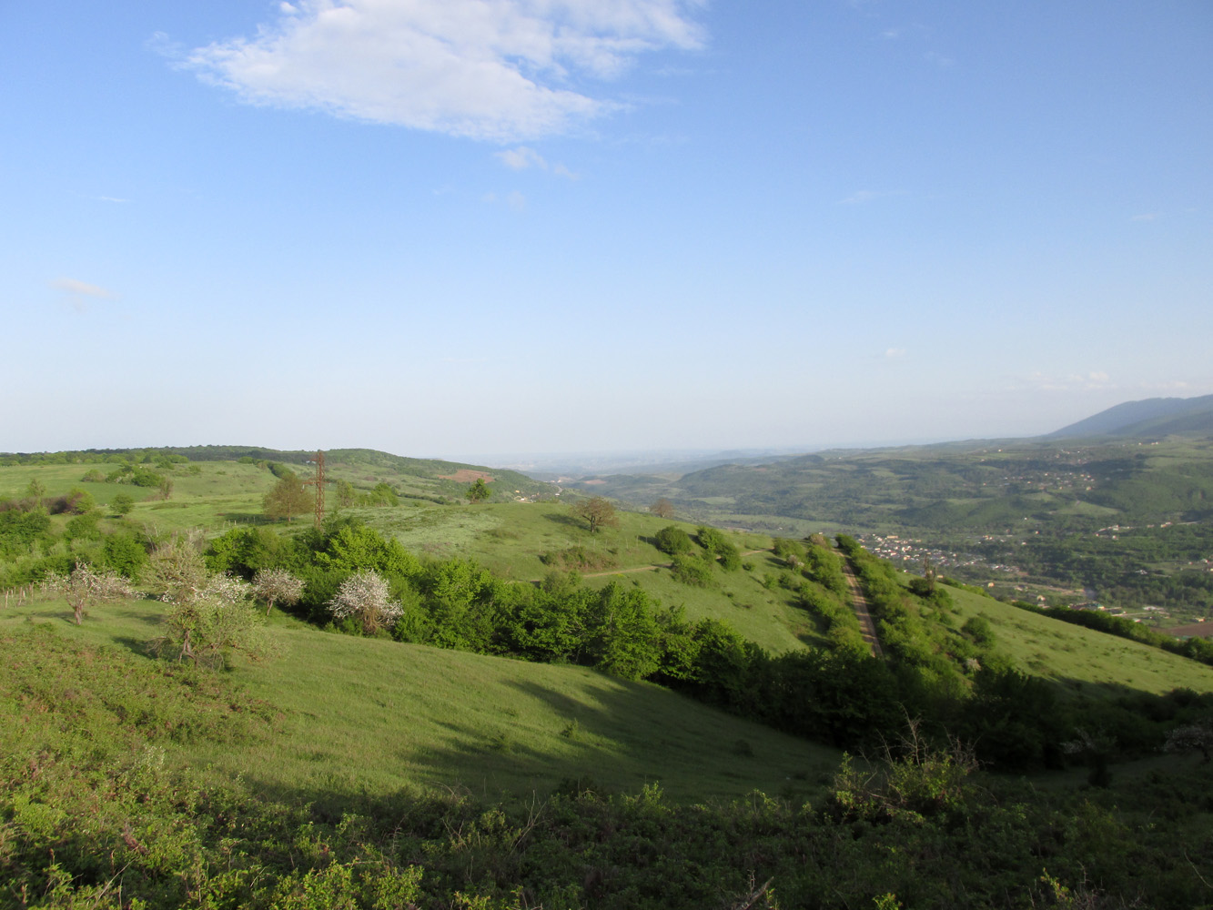 Окрестности села Татиль, image of landscape/habitat.