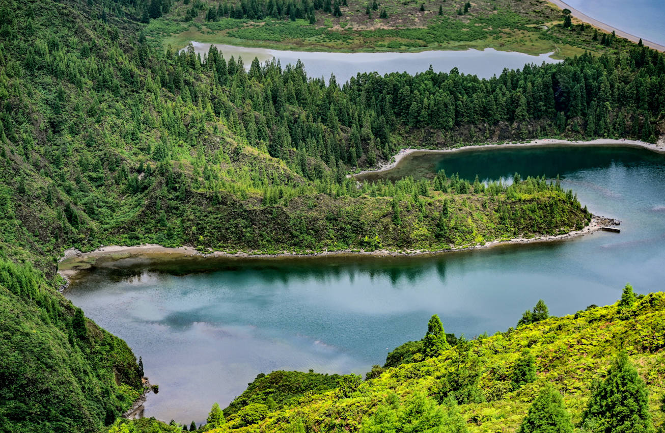 Лагоа-ду-Фогу, image of landscape/habitat.