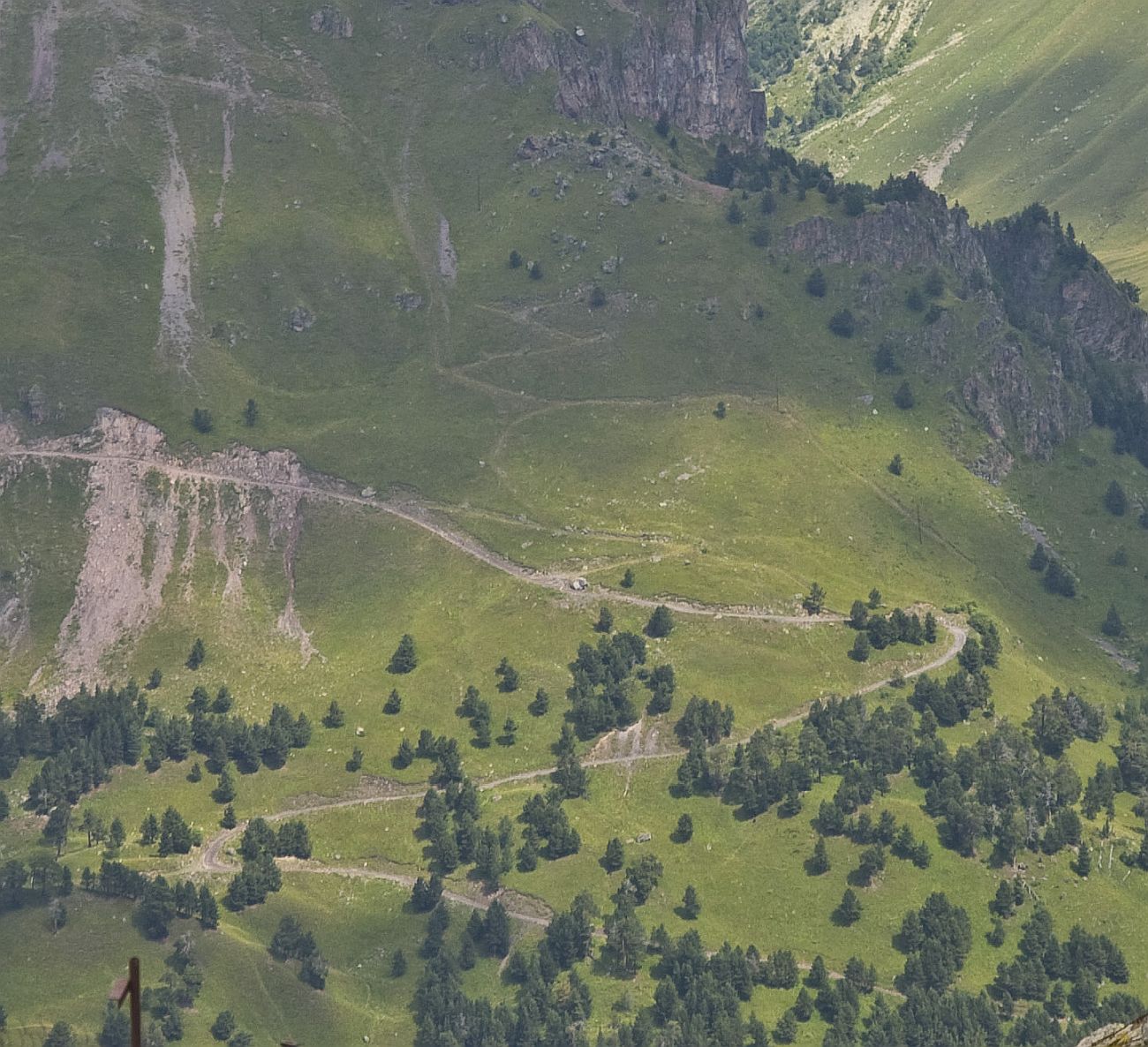 Путь к Терскольской обсерватории, image of landscape/habitat.