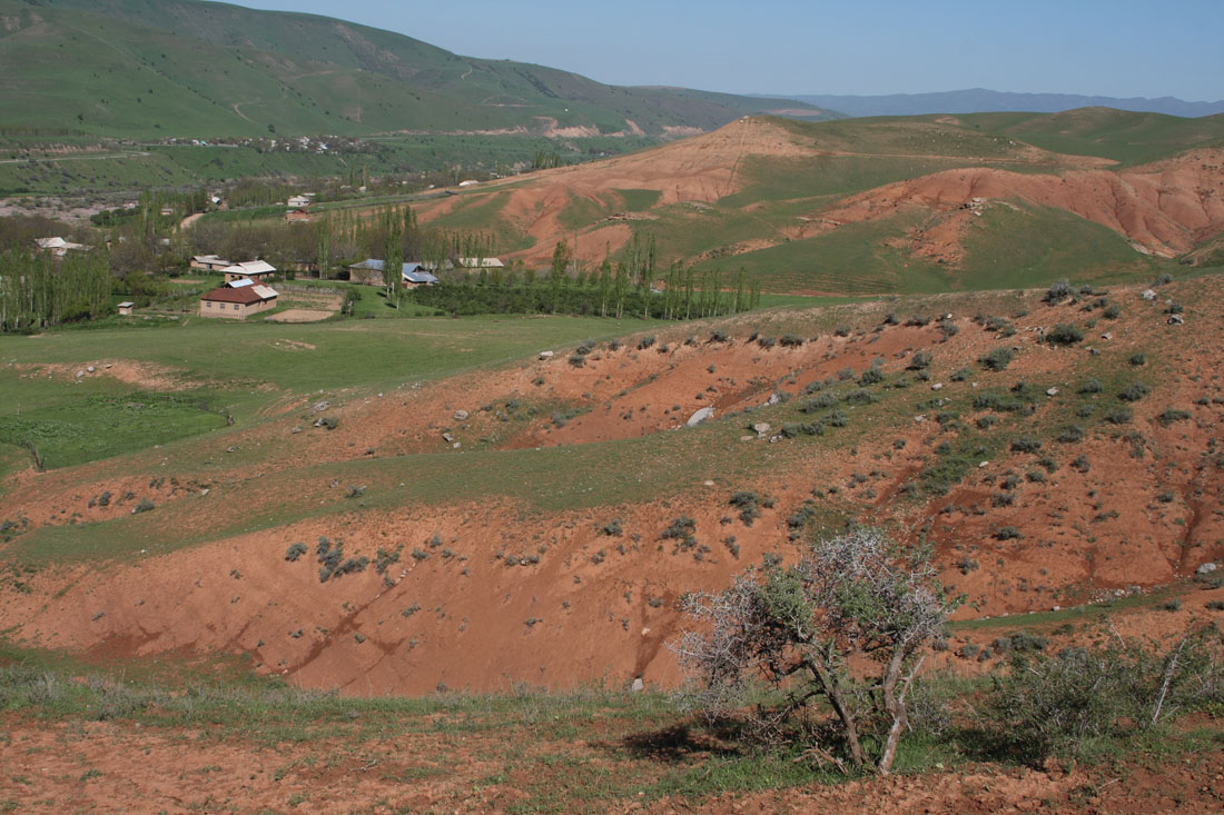 Окрестности селения Гиджал, изображение ландшафта.
