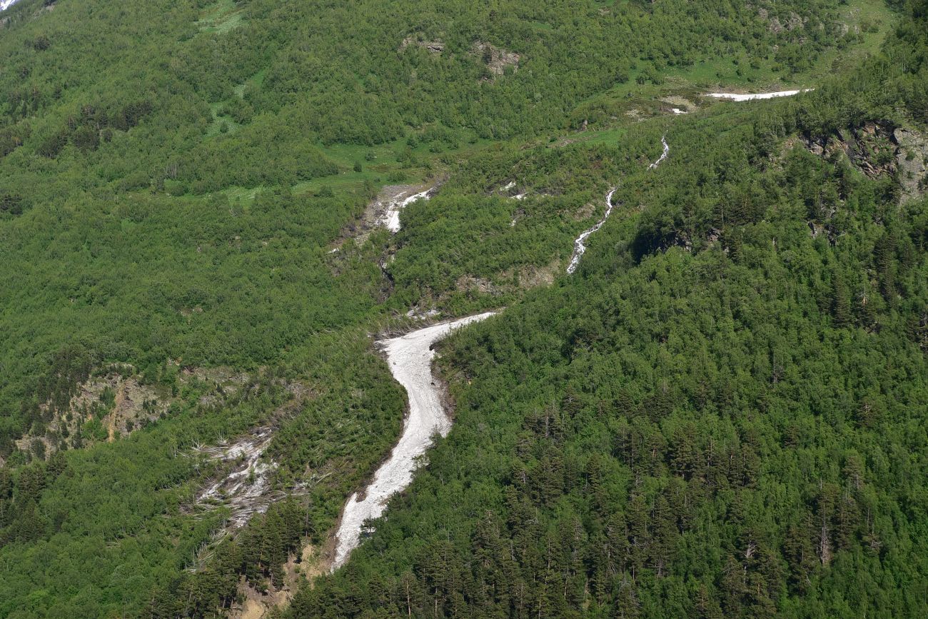 Гора Донгуз-Орун-Гитче-Кара-Баши, image of landscape/habitat.