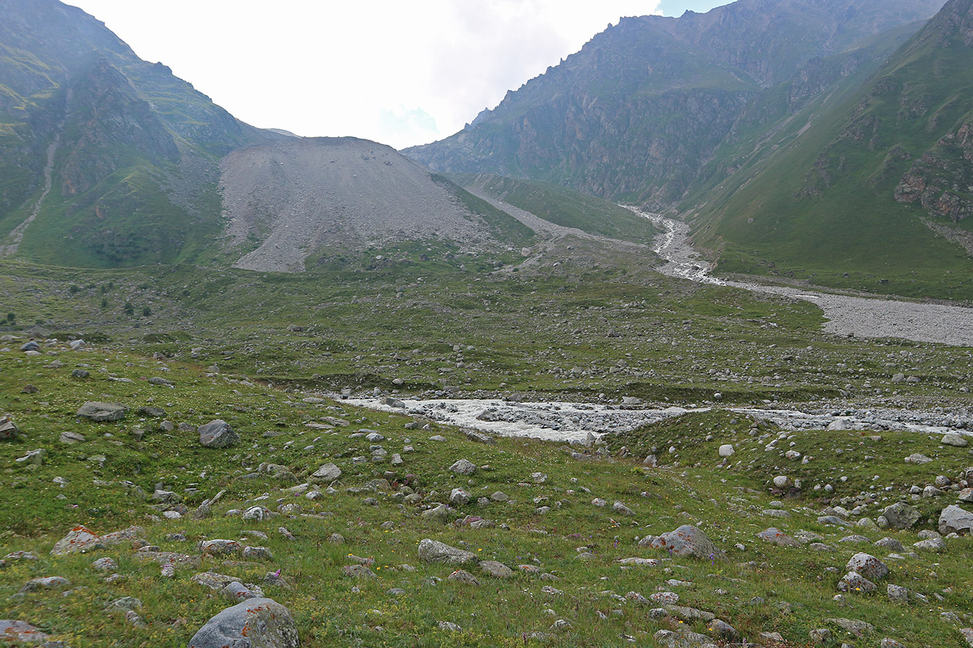 Туяла Западная, изображение ландшафта.