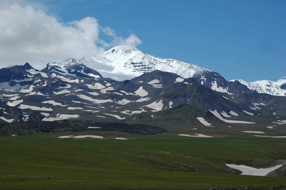 Гора Алней, изображение ландшафта.