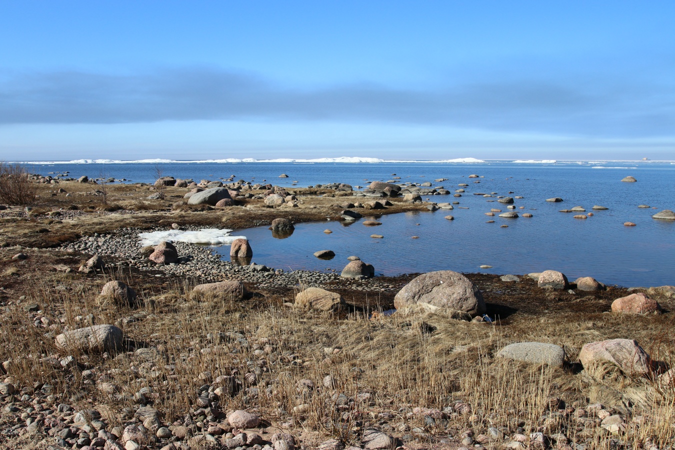 Каравалдай, image of landscape/habitat.