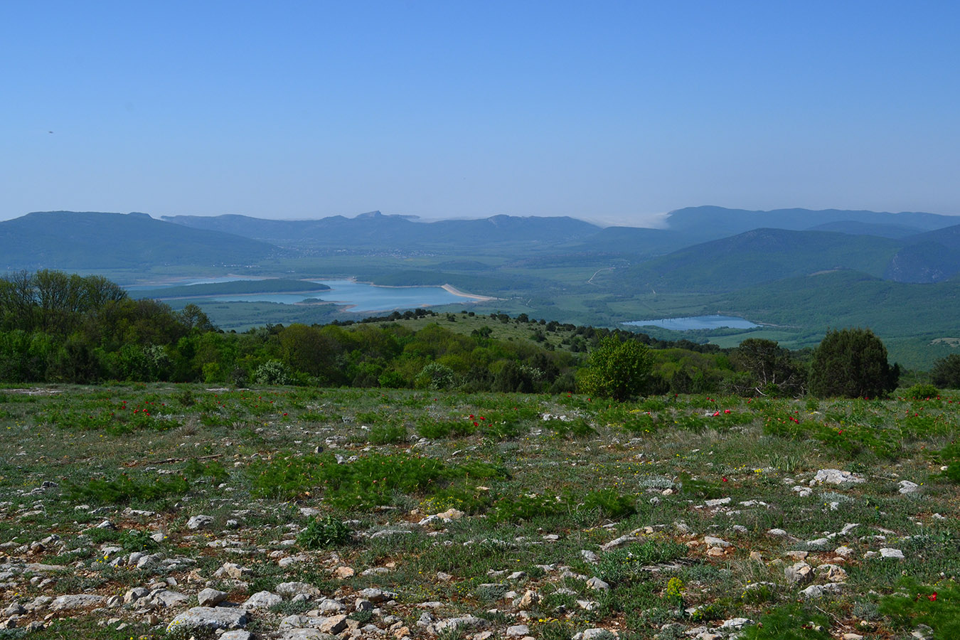 Байдарская долина, изображение ландшафта.