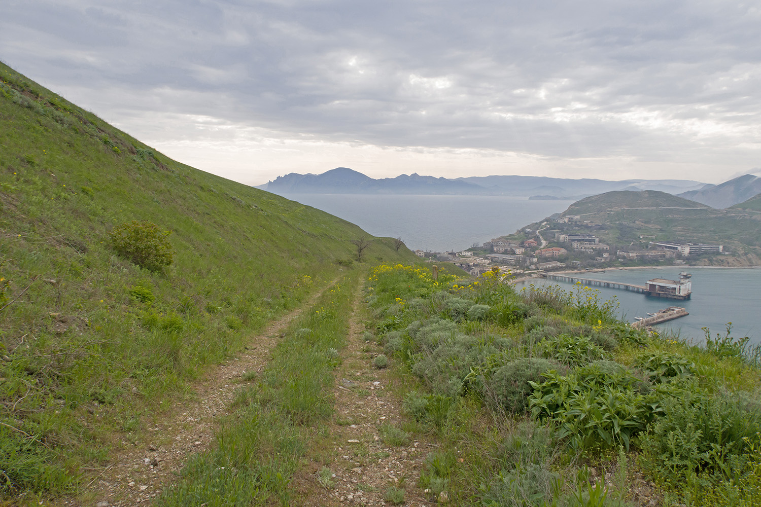 Гора Батон, image of landscape/habitat.