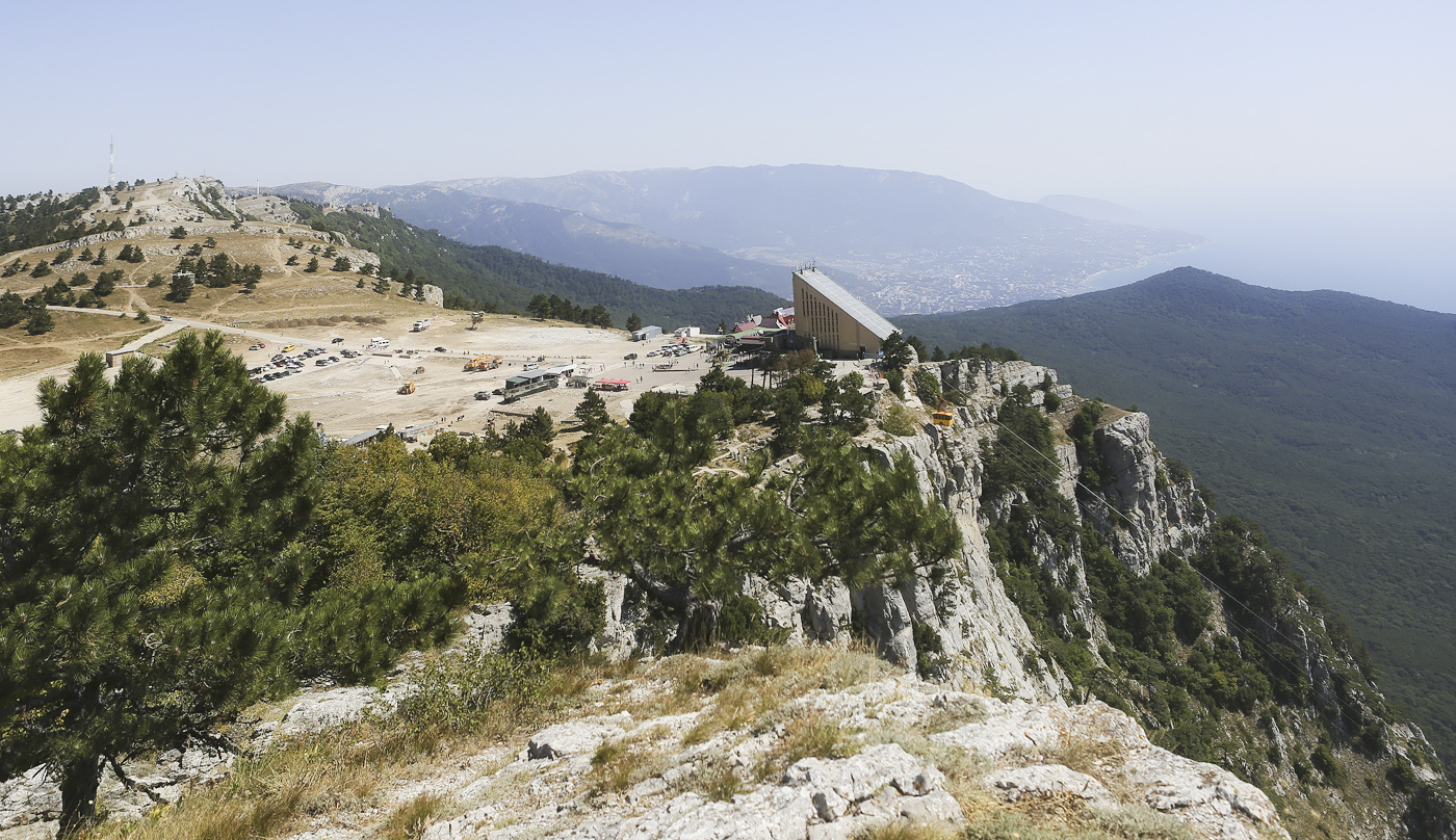 Ай-Петринская яйла, image of landscape/habitat.