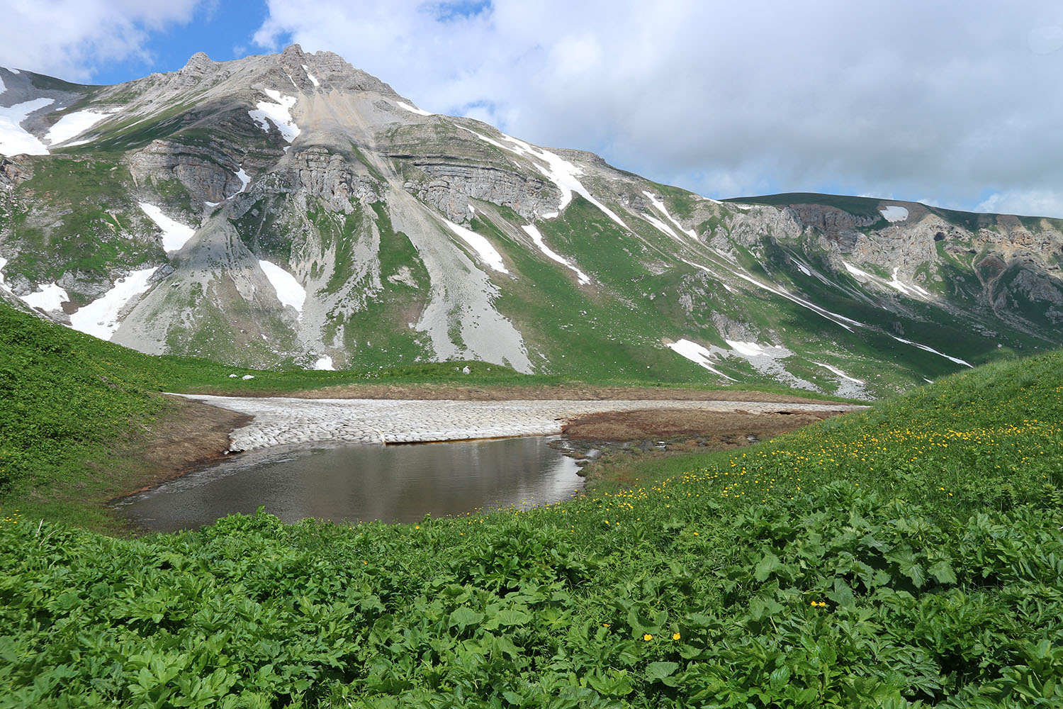 Карстовое двуозёрье, image of landscape/habitat.