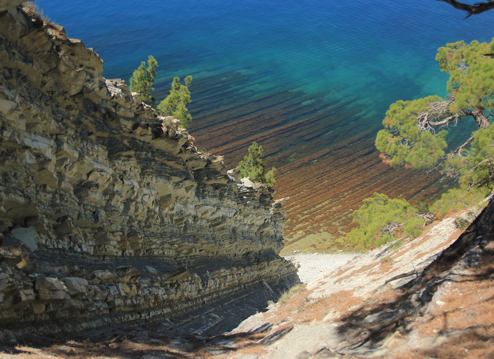 Третья щель, image of landscape/habitat.