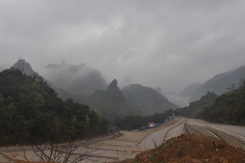 Ущелье Tonglin Gorge, изображение ландшафта.