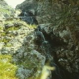 Зап. склон каньона у с. Варатик, изображение ландшафта.