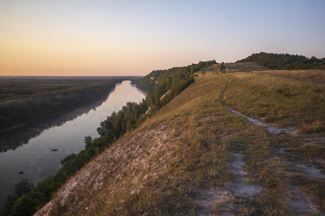 Белогорье, image of landscape/habitat.