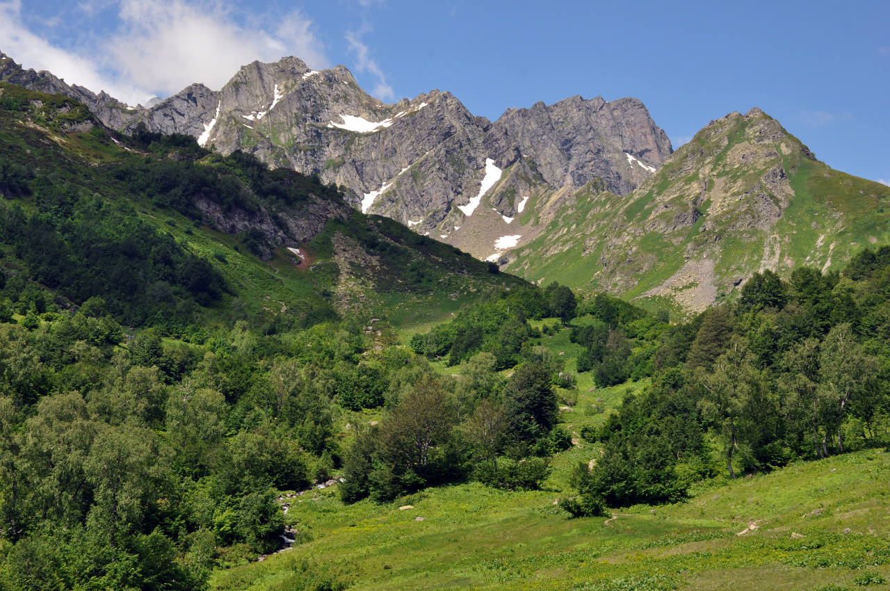 Гора Ацытаку, image of landscape/habitat.