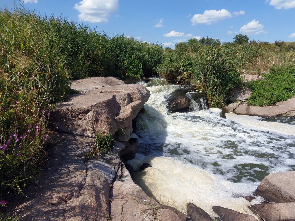 Токовские водопады, image of landscape/habitat.