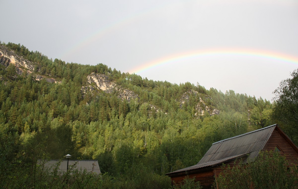 У Денисовой пещеры, image of landscape/habitat.