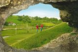 Пещера села Бутешты, image of landscape/habitat.