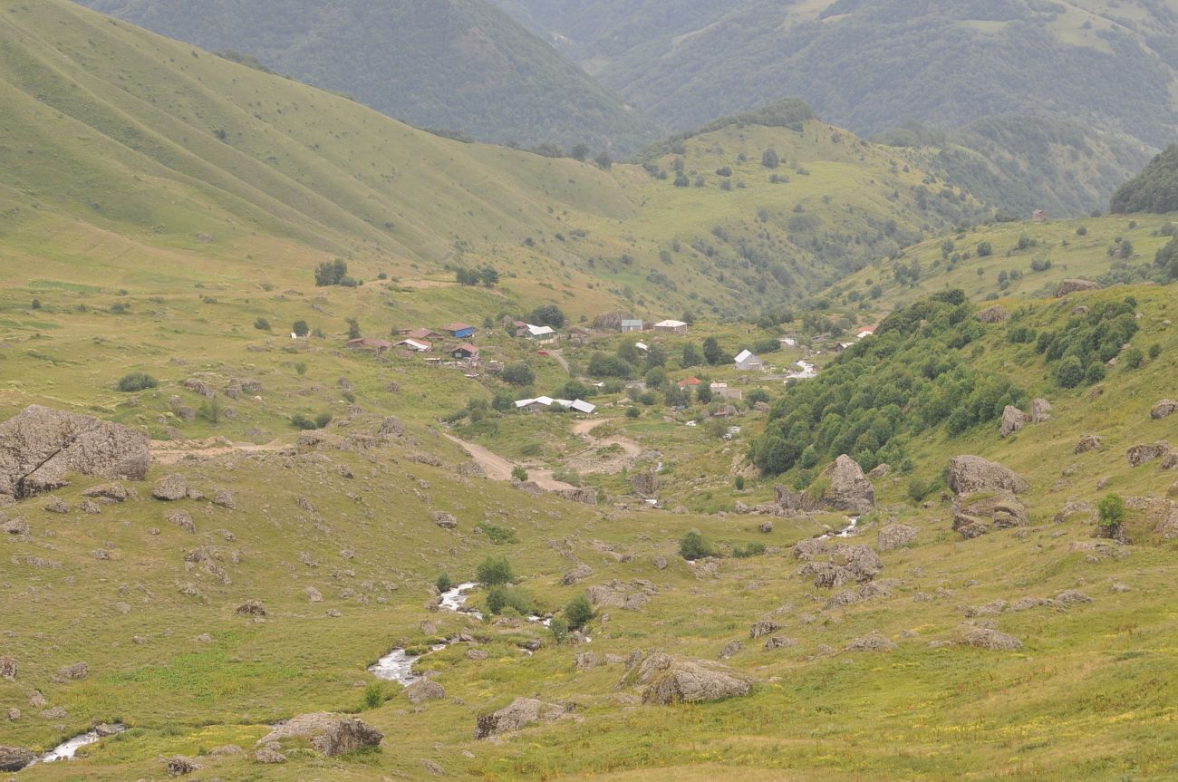 Окрестности села Рошка, изображение ландшафта.