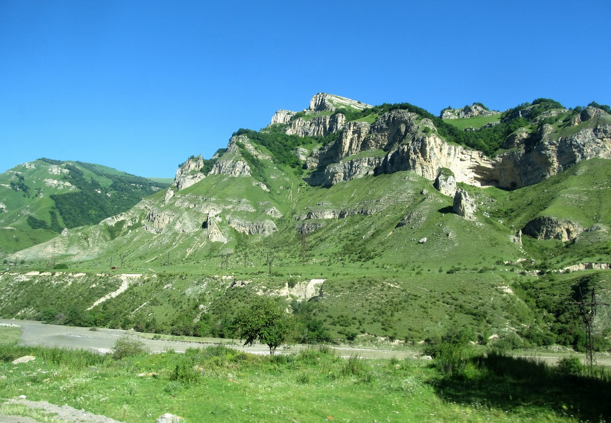 Долина реки Баксан, image of landscape/habitat.