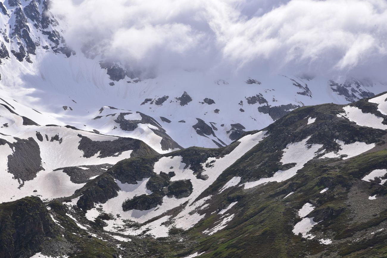 Окрестности озера Донгуз-Орун, image of landscape/habitat.