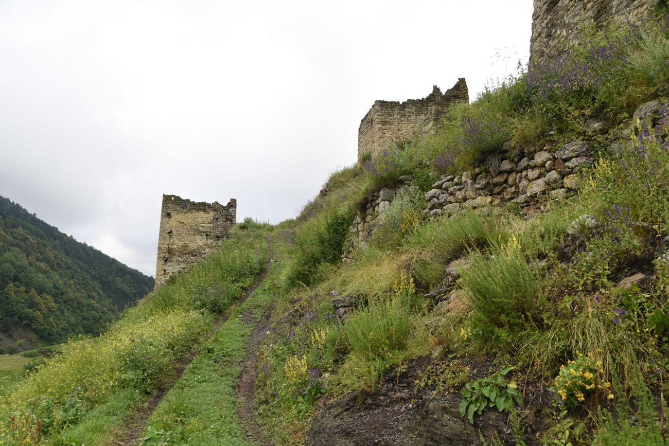Урочище Лялах и окрестности, image of landscape/habitat.