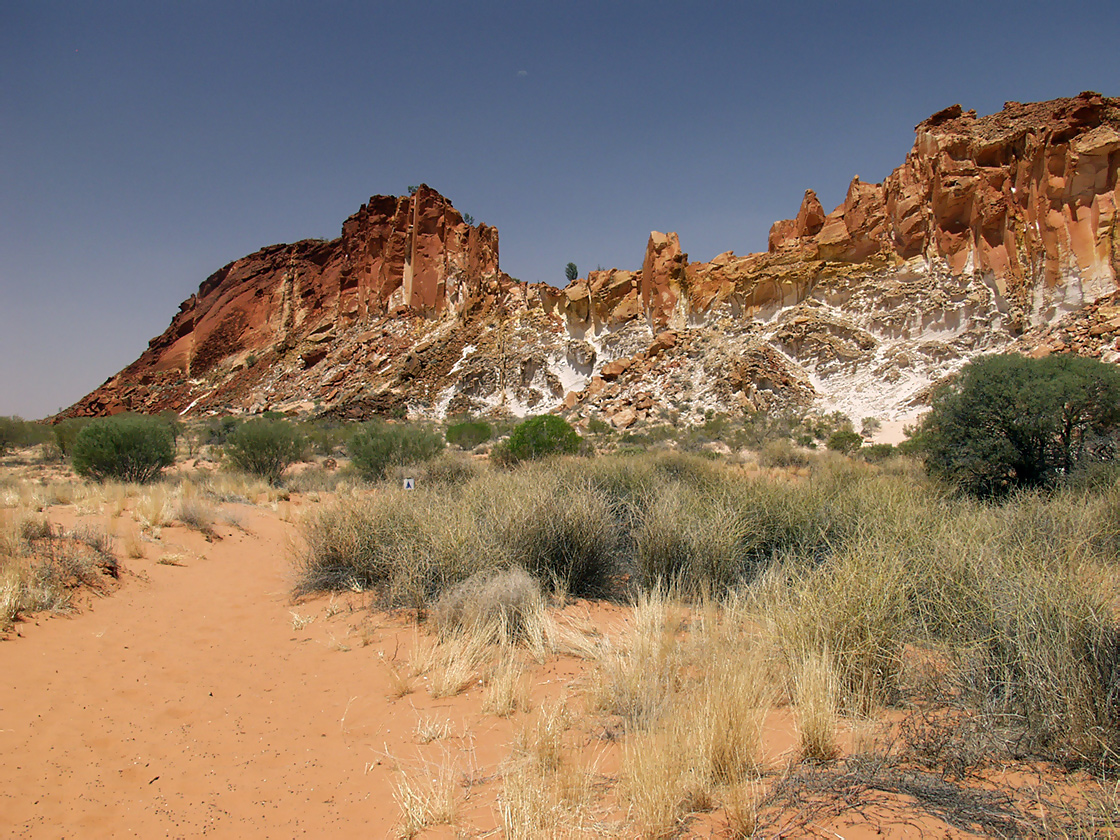 Rainbow Valley, image of landscape/habitat.