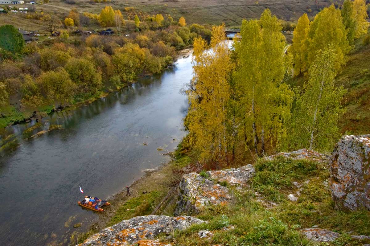 Окрестности деревни Комарово, изображение ландшафта.