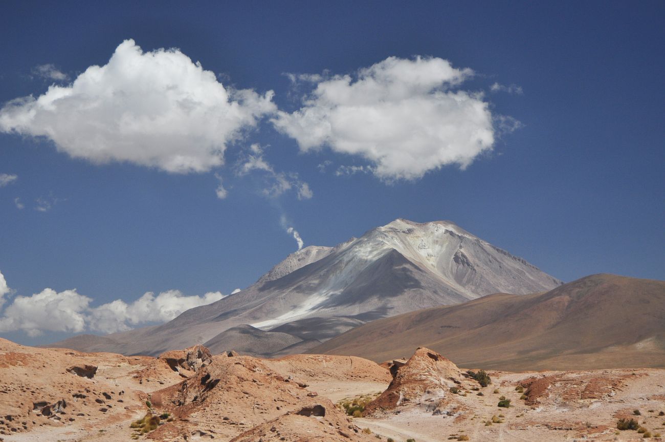 Окрестности вулкана Ольягуе, image of landscape/habitat.