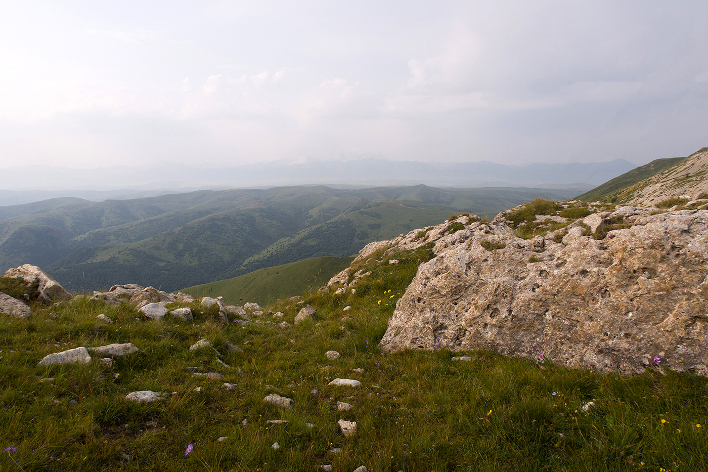 Малый Бермамыт, изображение ландшафта.