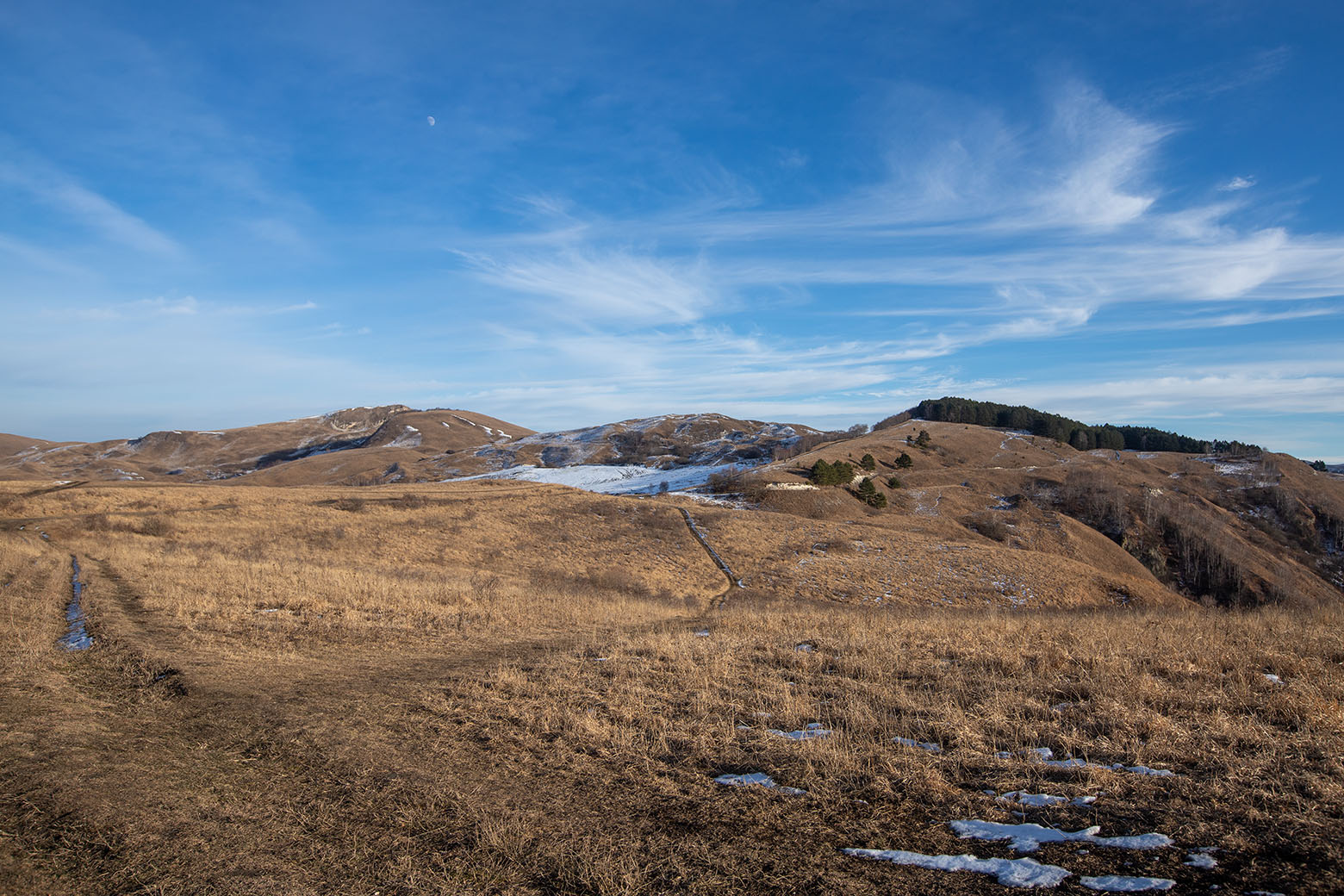 Отроги Джинальского хребта, image of landscape/habitat.