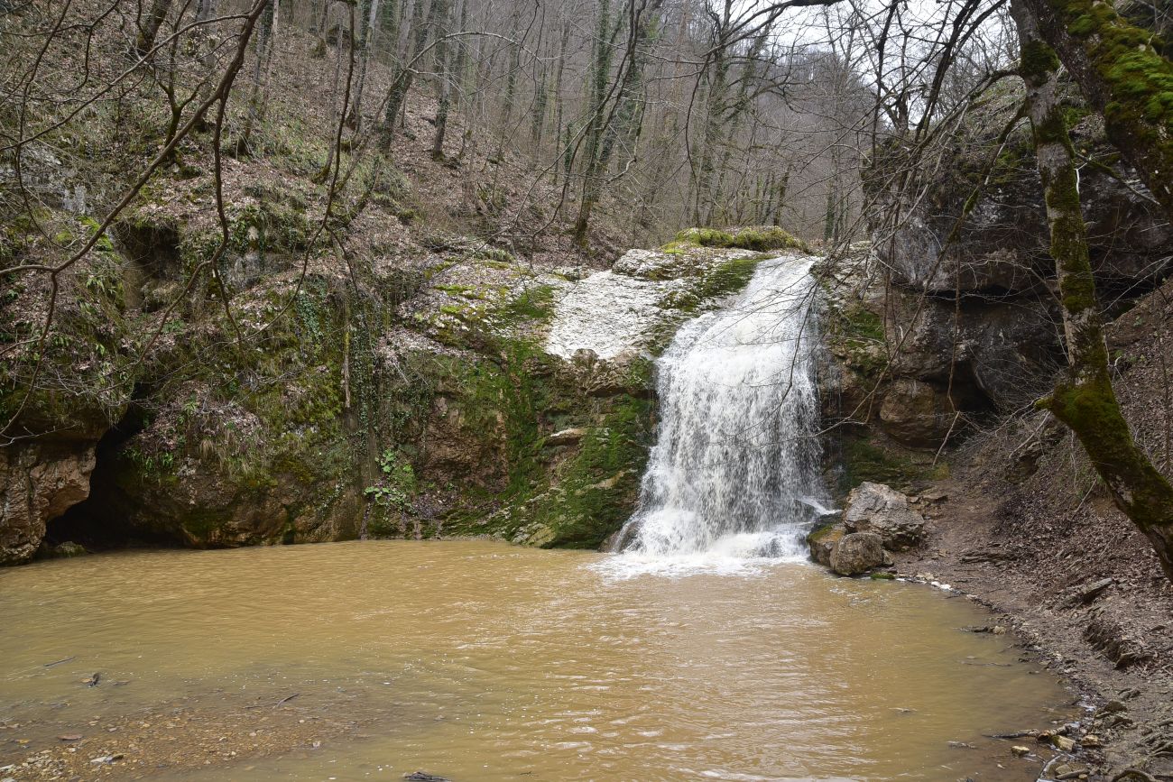 Водопад Шум, изображение ландшафта.